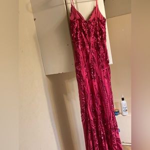 Windsor size medium prom dress
